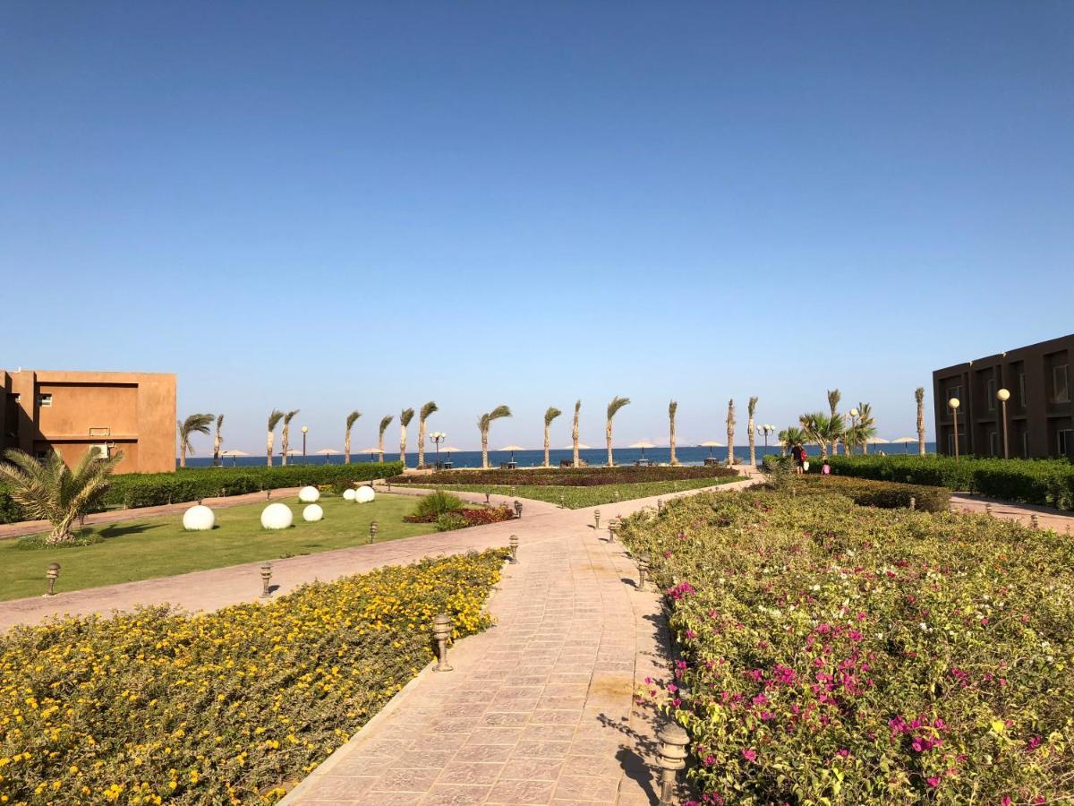 עיין סוחנה Relaxing Studio-Malibu El Sokhna Resort מראה חיצוני תמונה